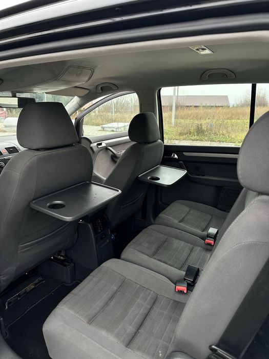 Volkswagen Touran 2.0 TDI 103kw 2006рік  Кпп 6 -ступка авто обслужене