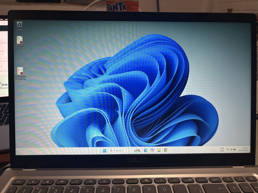 Notebook Asus Vivobook 15 Intel Core i3 8GB RAM 256GB SSD