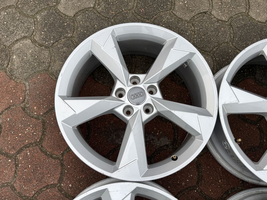 Felgi Audi q3 q2 S-Line 19 cali 5x112 a3 rotor 83a oryginał tiguan