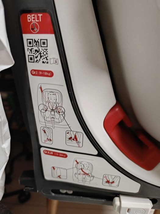 Cadeira Isofix Auto Grupo I, II, III - CHICCO