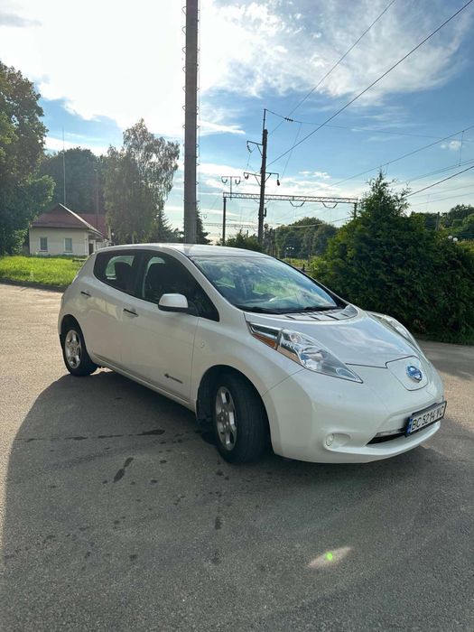 Nissan leaf 40 kwt 250 km+