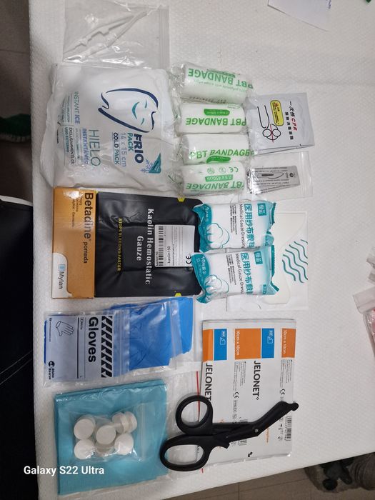 Kit primeiros socorros