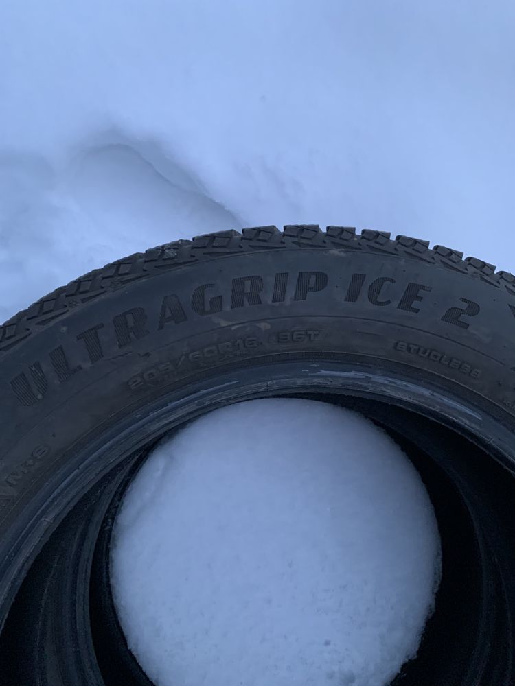 Зимові шини Good Year Ultragrip ice2 205/60/16