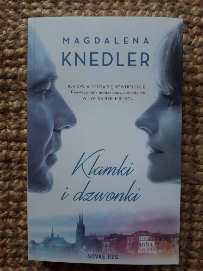 Klamki i dzwonki. Magdalena Knedler