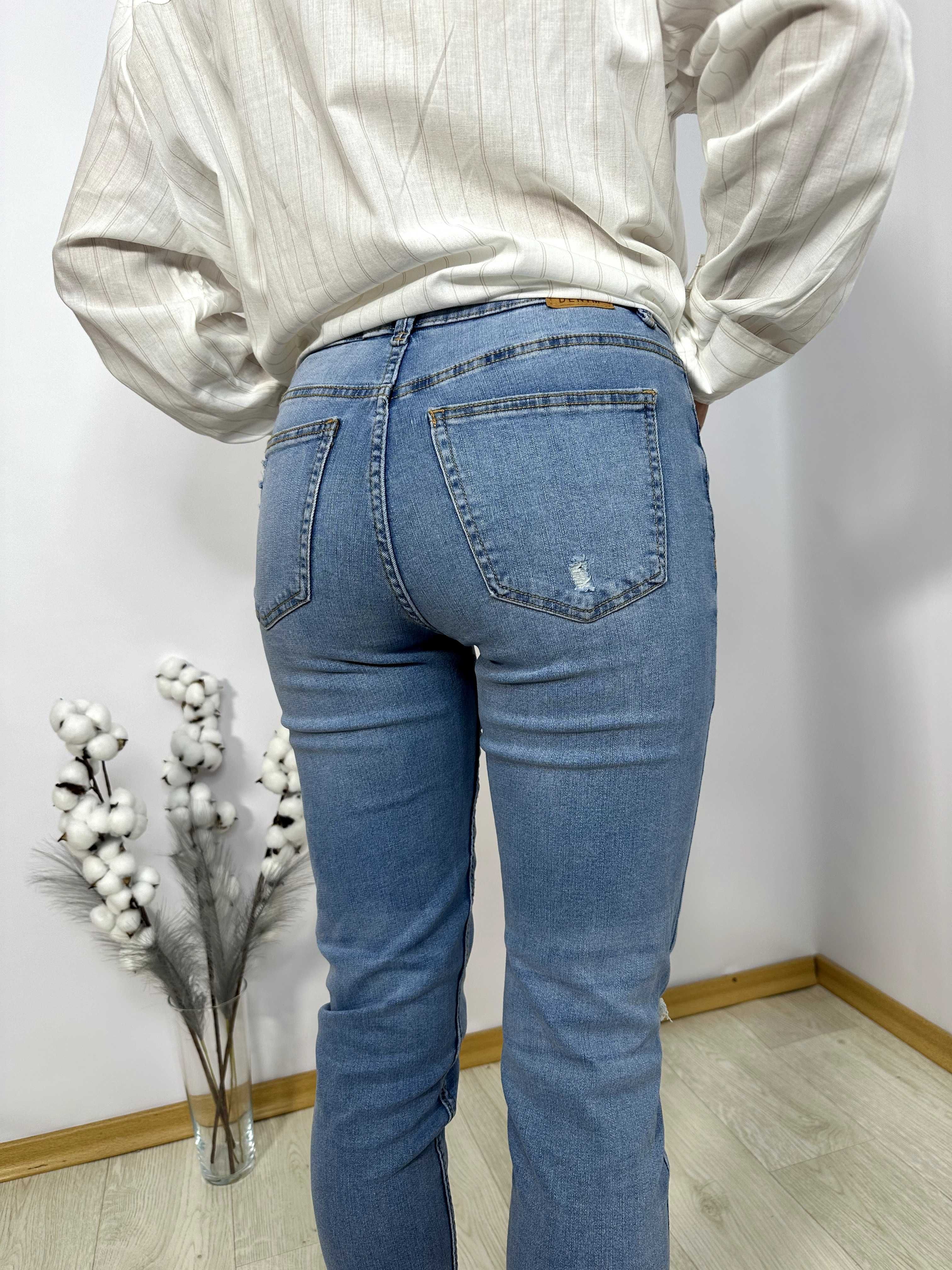 Джинси Bershka skinny
Розмір 38, 40