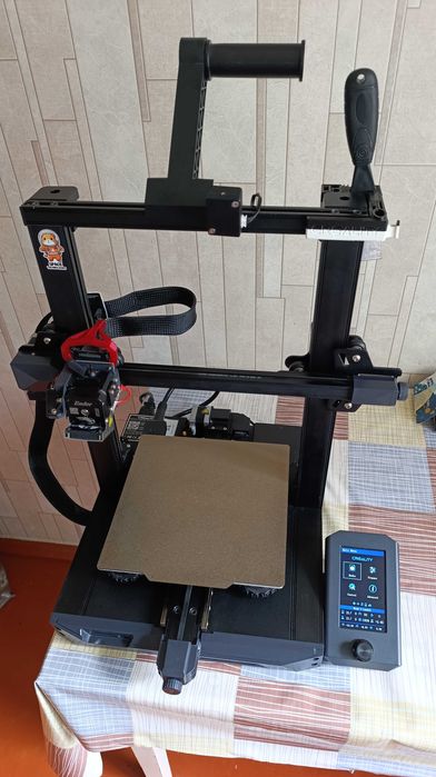 Продам 3D принтер Creality ENDER-3 S1.