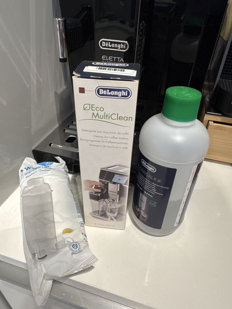 Ekspres DeLonghi Eletta Cappucino Evo