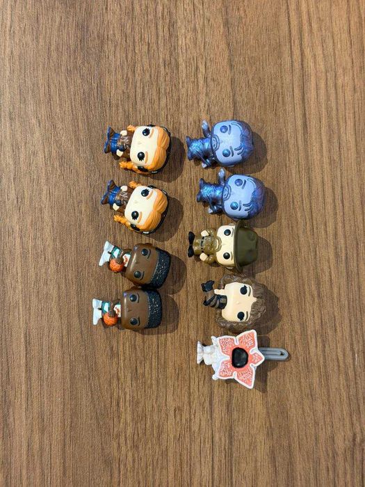 Figurki Stranger Things kinder joy