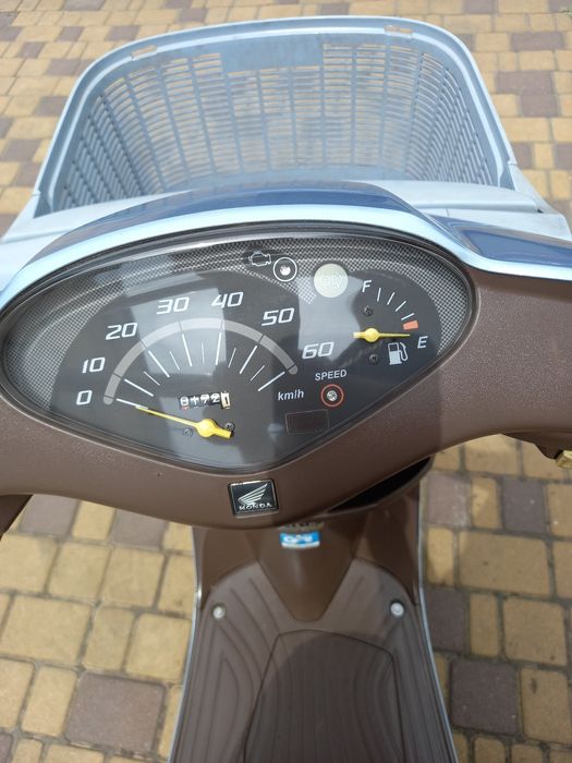 Скутер  Honda DIO AF 68 Cesta контейнер 2025