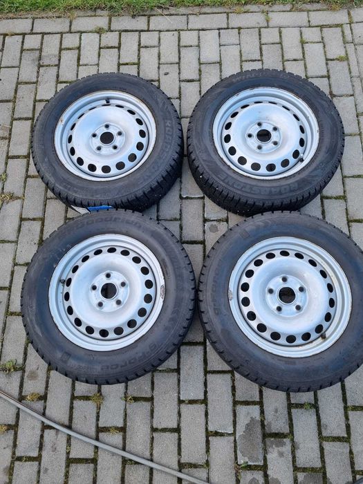 Koła opony zimowe VW Audi Skoda 195/65 R15 5x112  K27