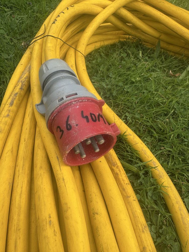 Przewód siłowy H07RN-F 5×10 mm² 36,4 m z wtyczką 32A