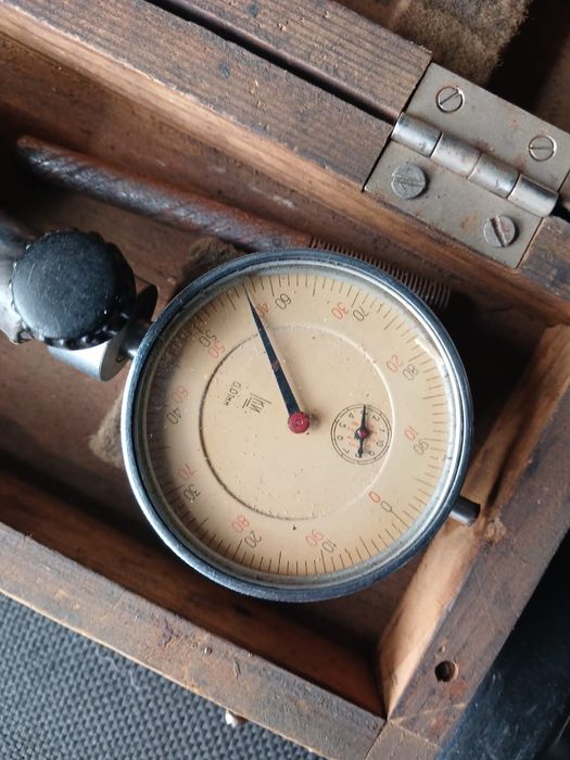 Нутрометр мікрометр