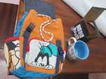 Mochila e caneca para crianças da Disney