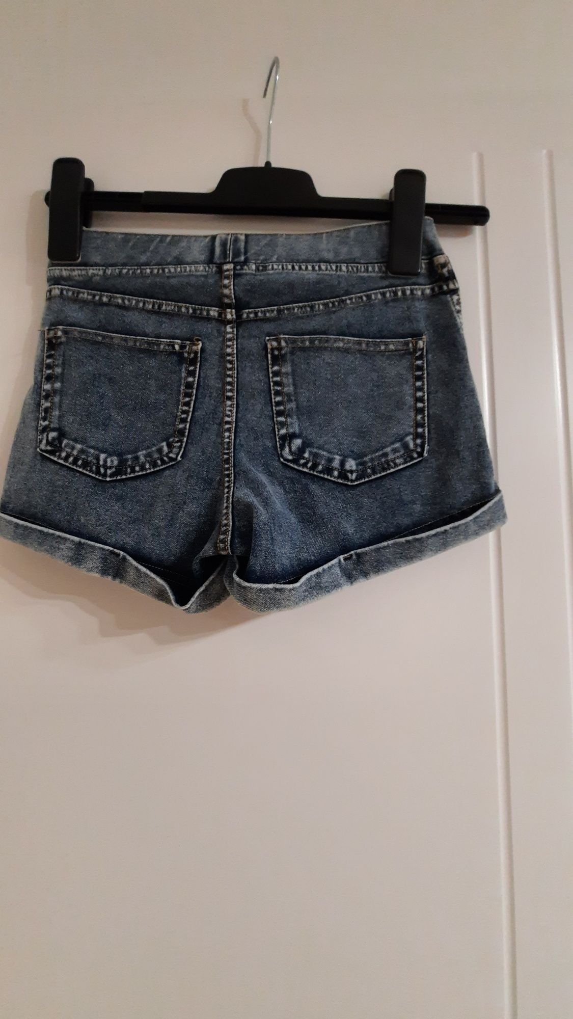 Szorty H&M rozmiar 152cm