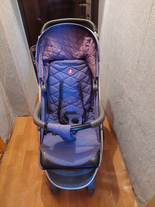 Прогулянкова коляска Carello