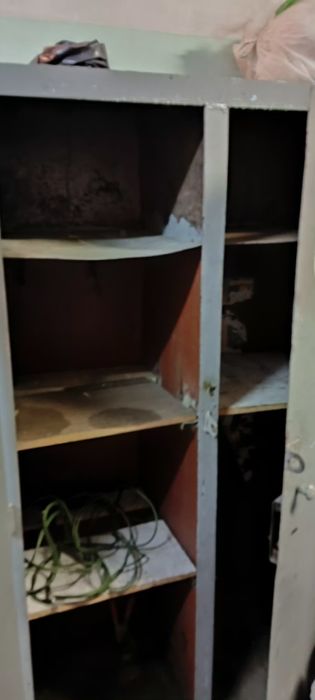 Продам шкафы металлические Б.У