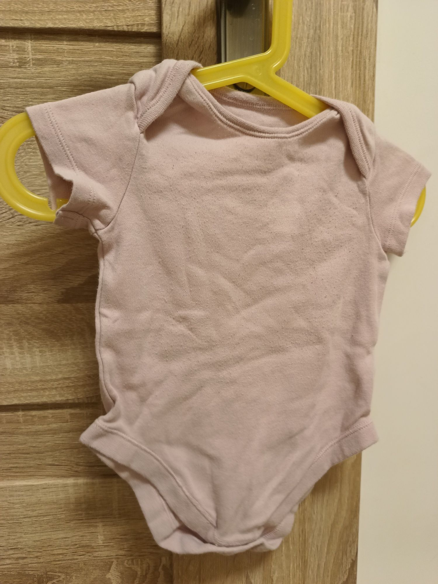 Paka ubranek dla małej dziewczynki 6-9 miesięcy 74cm body spodnie