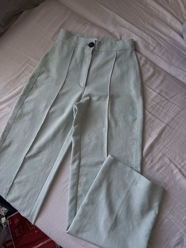 Брюки палаццо bershka
