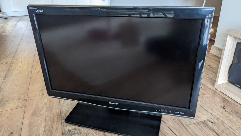 Telewizor LCD Sharp 32 cale