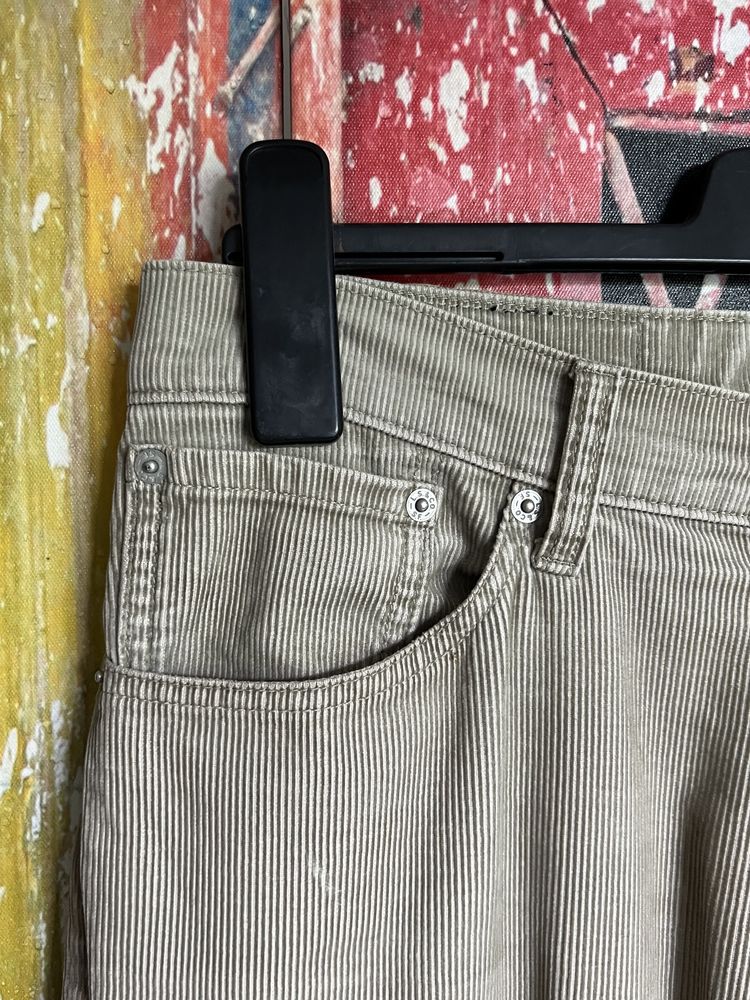 Beżowe bawełniane spodnie sztruksowe Vintage Levi’s Strauss & Co. 751