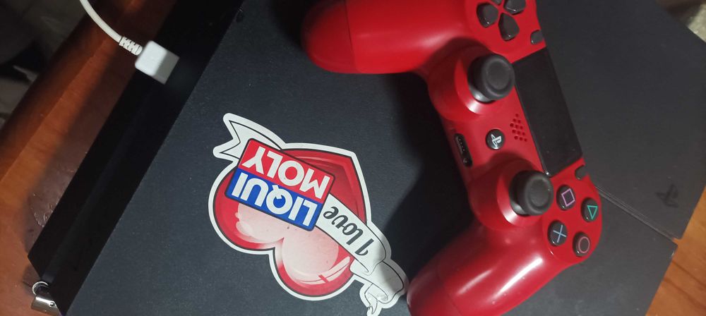 PlayStation 4 lenta