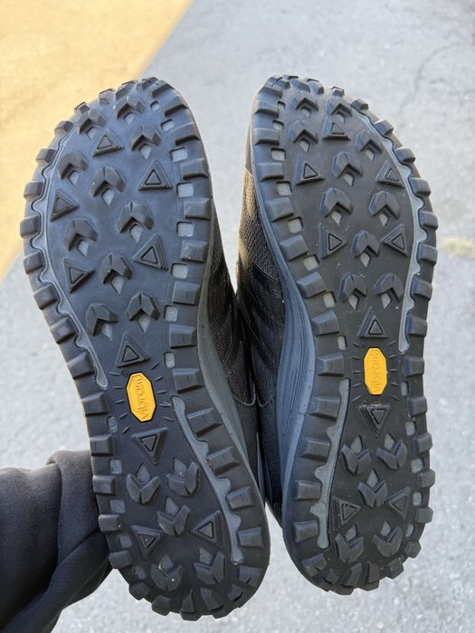 Merrell gore tex кроссовки  оригинал 47 размер 46  черные