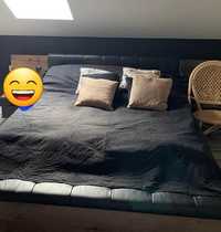 Łóżko do sypialni z szafkami