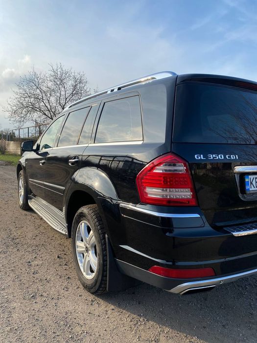 Mersedes-Benz GL-Class 2011