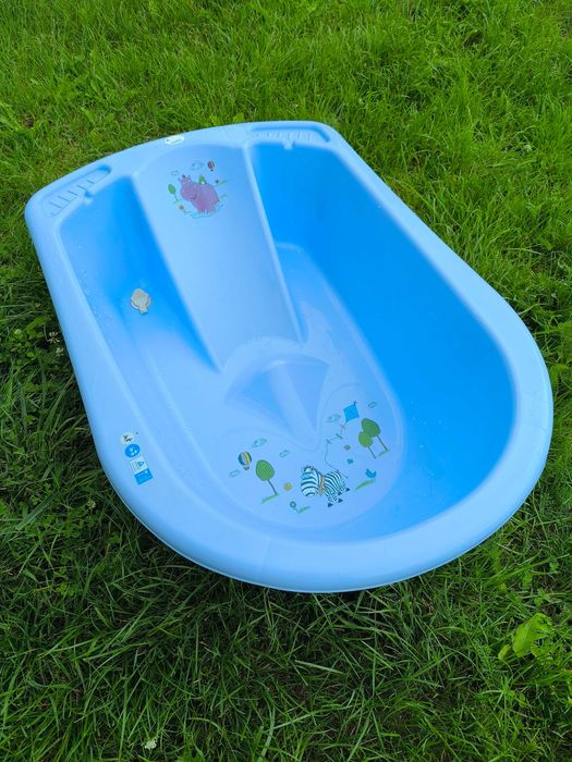 Wanienka niebieska z oparciem dla niemowlaka