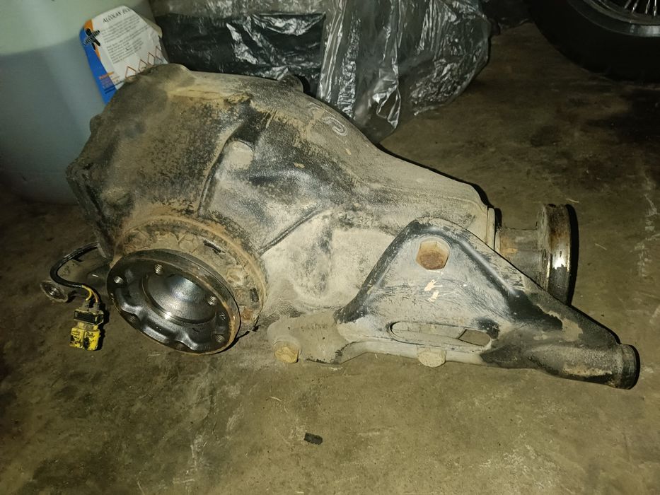 Szpera 25% BMW E32 3.15