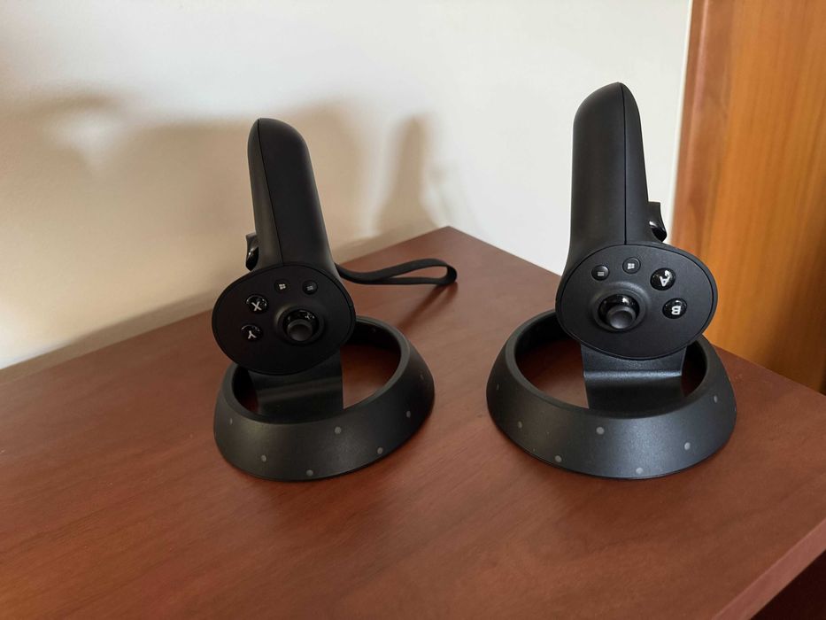 Gaming PC + rtx 2080 super + Monitor 240Hz 1080p + VR HP Reverb G2