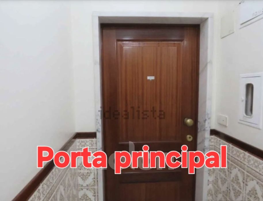 Vende-se T1 em bom estado