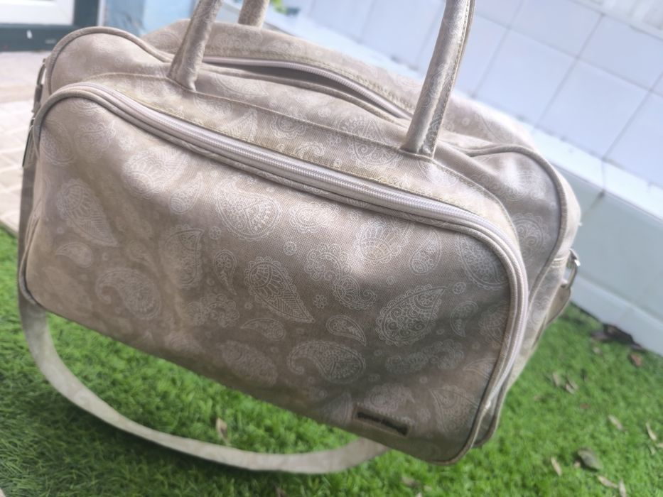 Mala maternidade Dona Manta, como nova