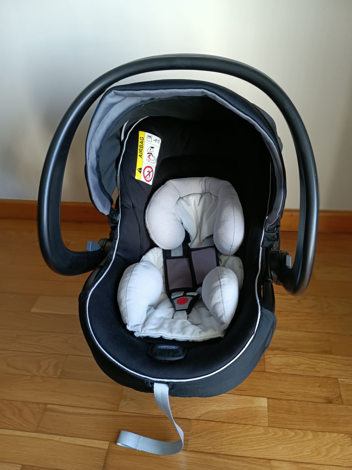 Cadeira Bebé/ Ovo/Babycoque da Chicco