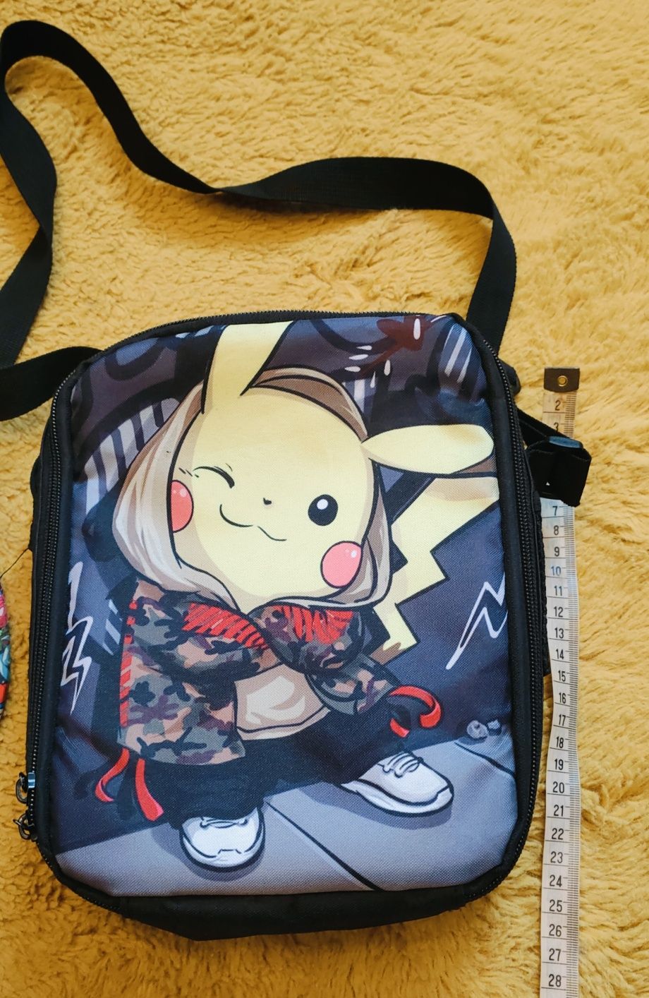 Zestaw Pokemon Pikatchu czapka torebka śniadaniówka