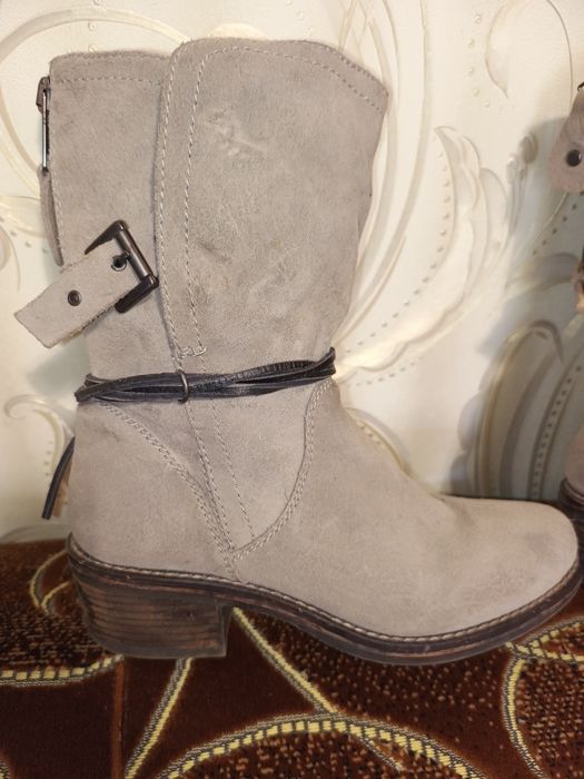 Полусапожки женские осенние замшевые  размер 38