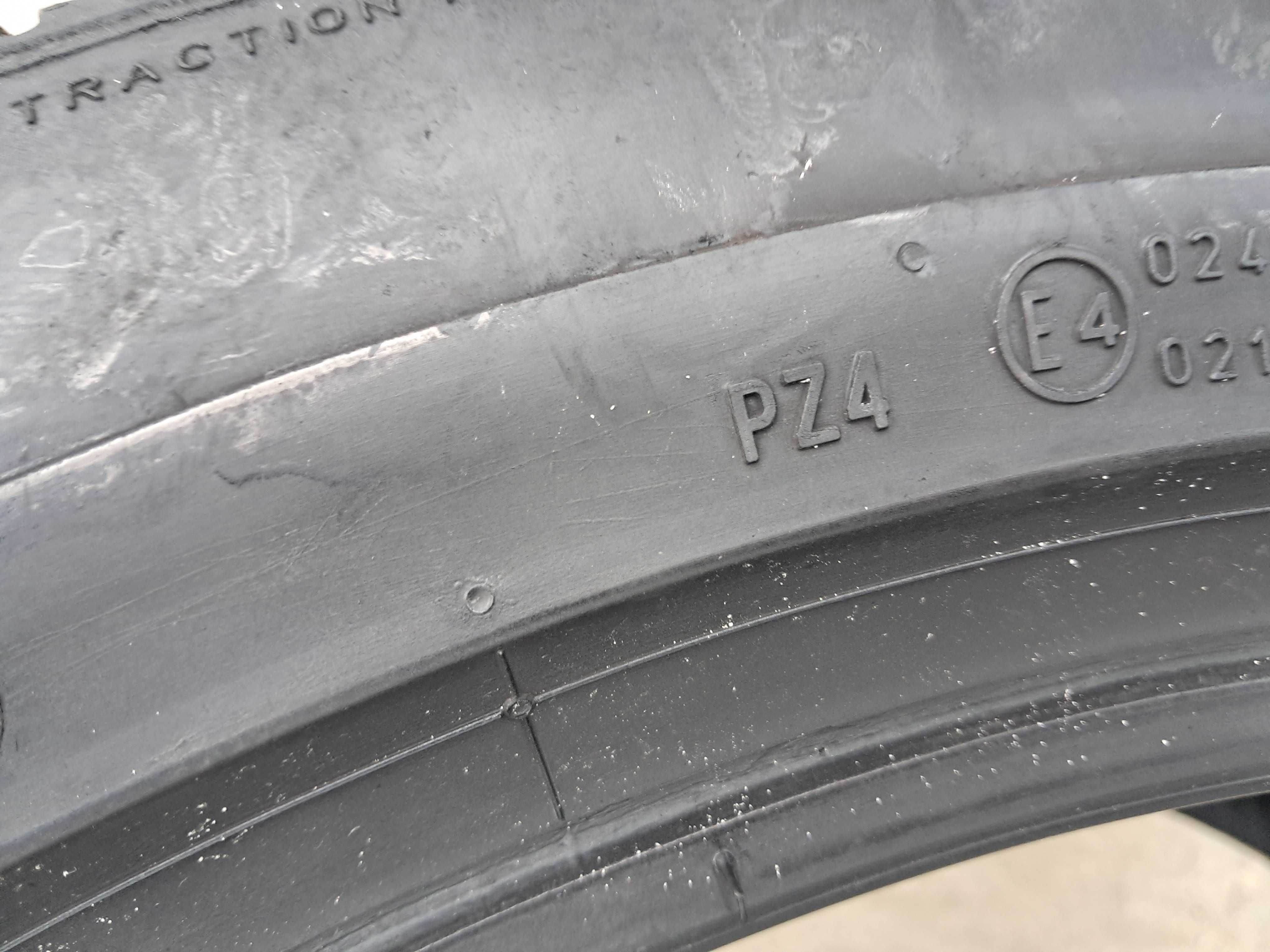 Резина літня, 305/40 R20 Pirelli P Zero PZ4 RFT (арт. 10147)