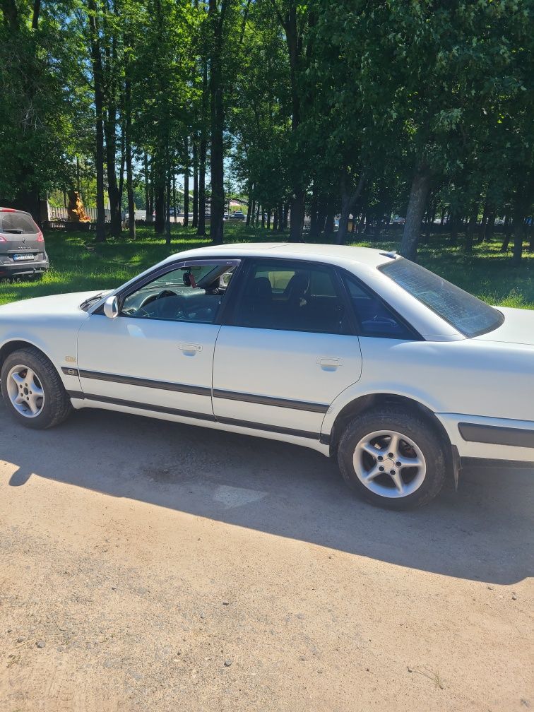 AUDI 100 C4, 2,3 газ