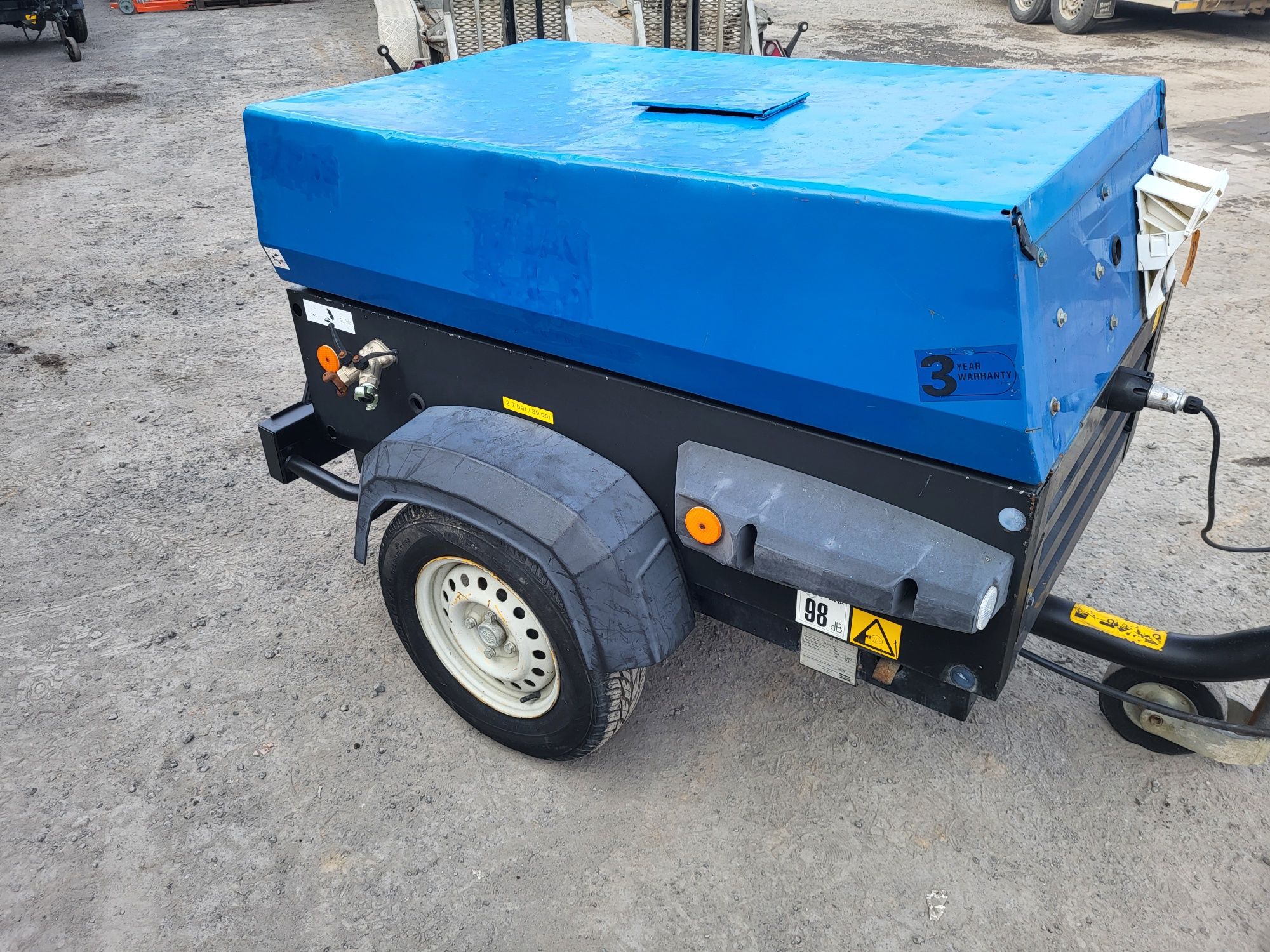 Kompresor śrubowy Atlas Copco XAS37KD