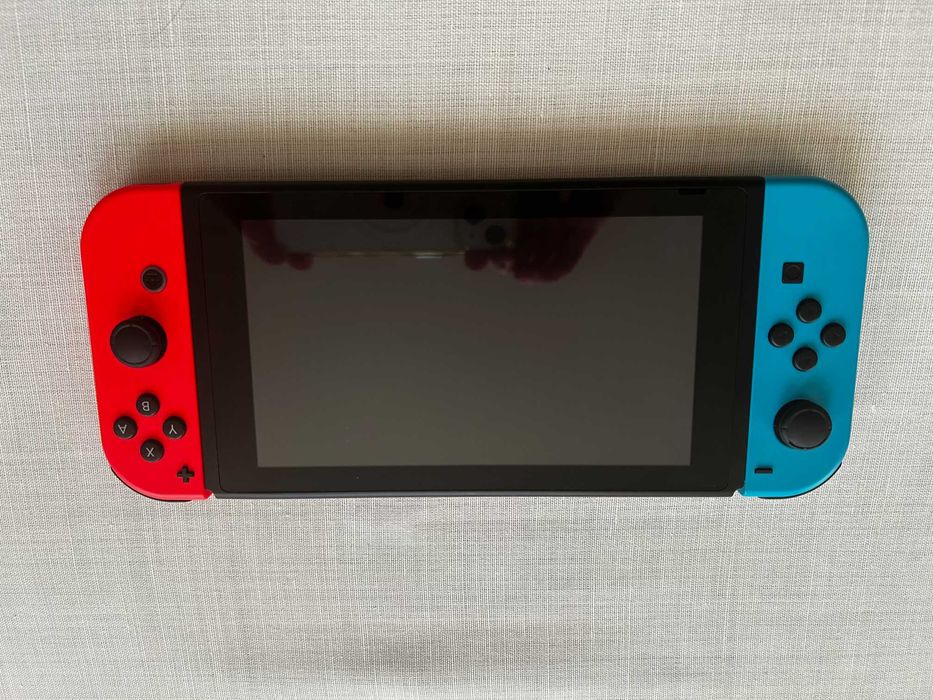 Nintendo Switch V2 HAC-001(-01)