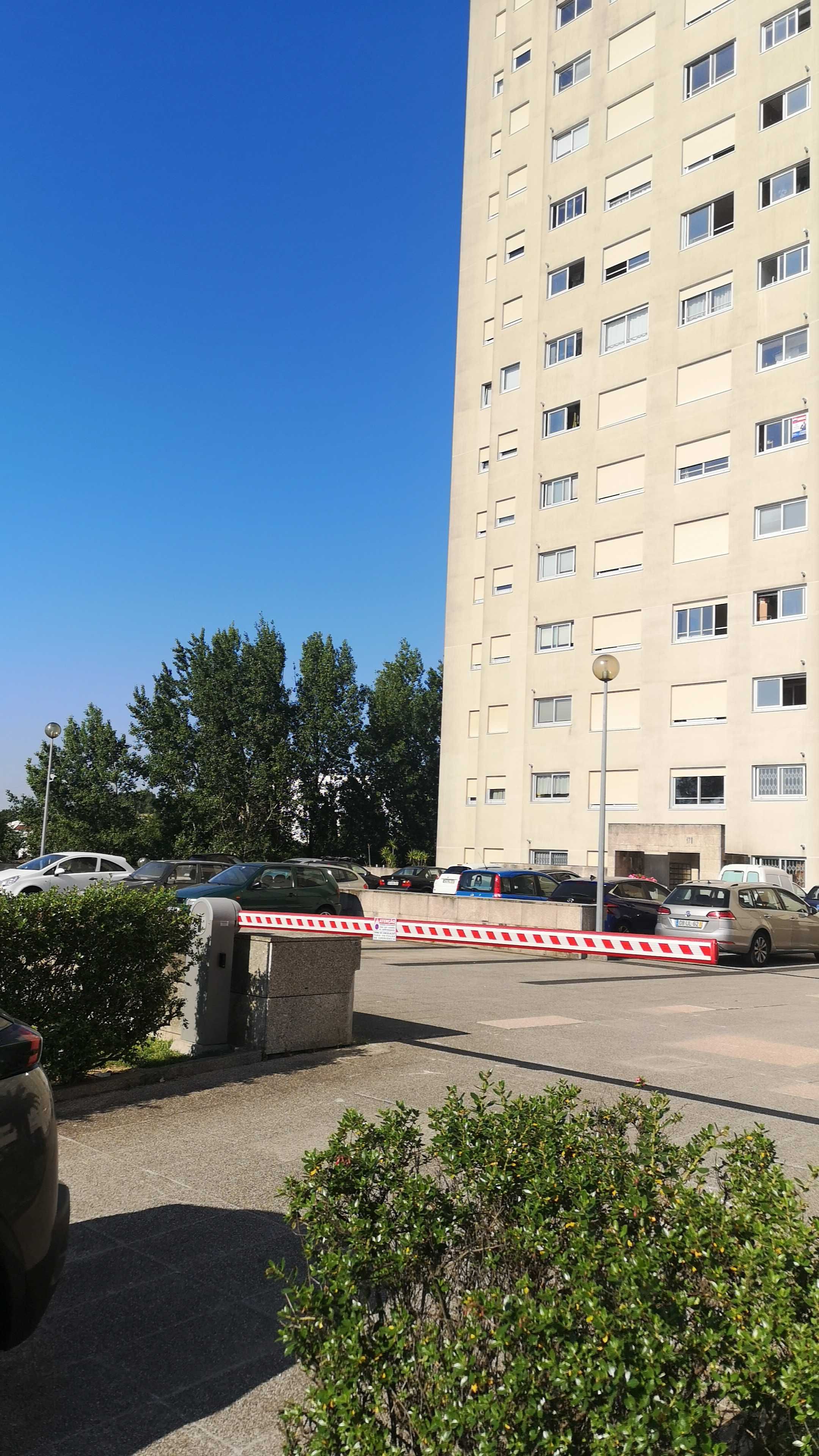 Aluga-se quarto estudantes raparigas a 2 min a pé do ISCAP