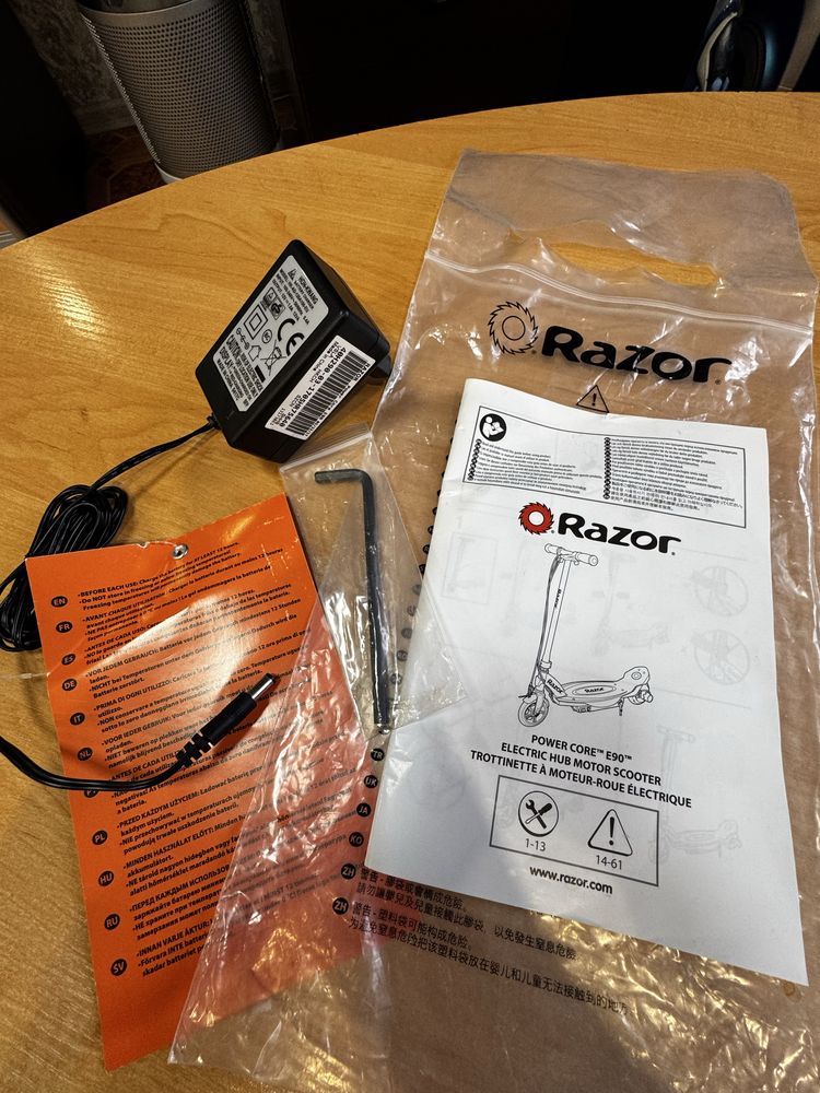 Электросамокат RAZOR Power Core E98
