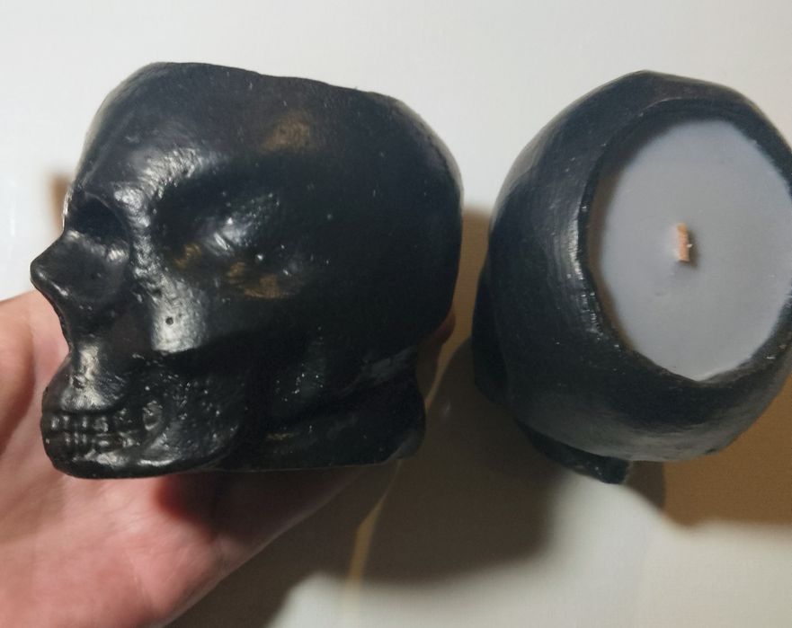 Świeca sojowa,ręcznie wykonana ,w odlewie gipsowym