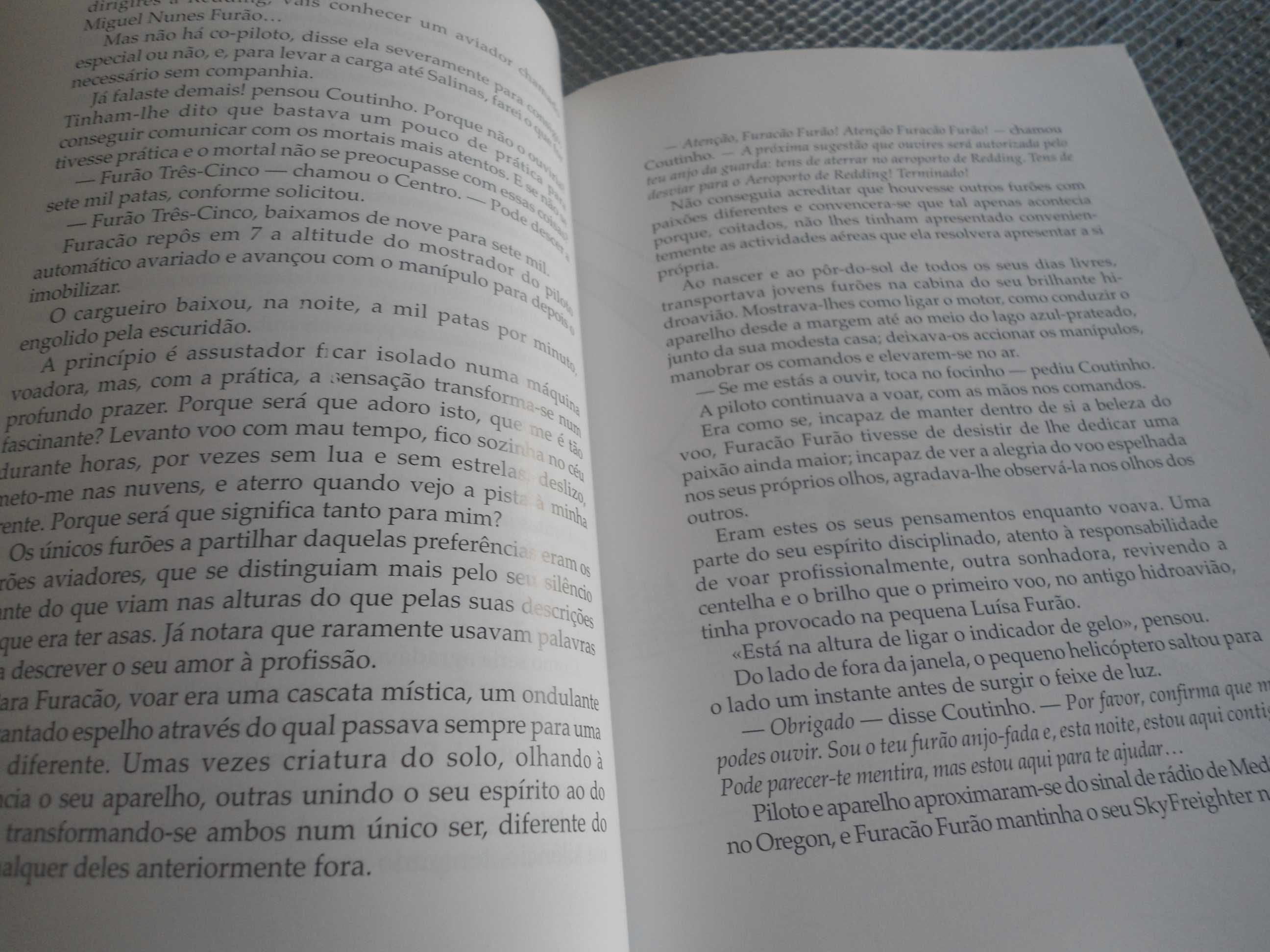 Crónicas dos Feitos dos Furões-Da + alta fronteira do Céu Richard Bach