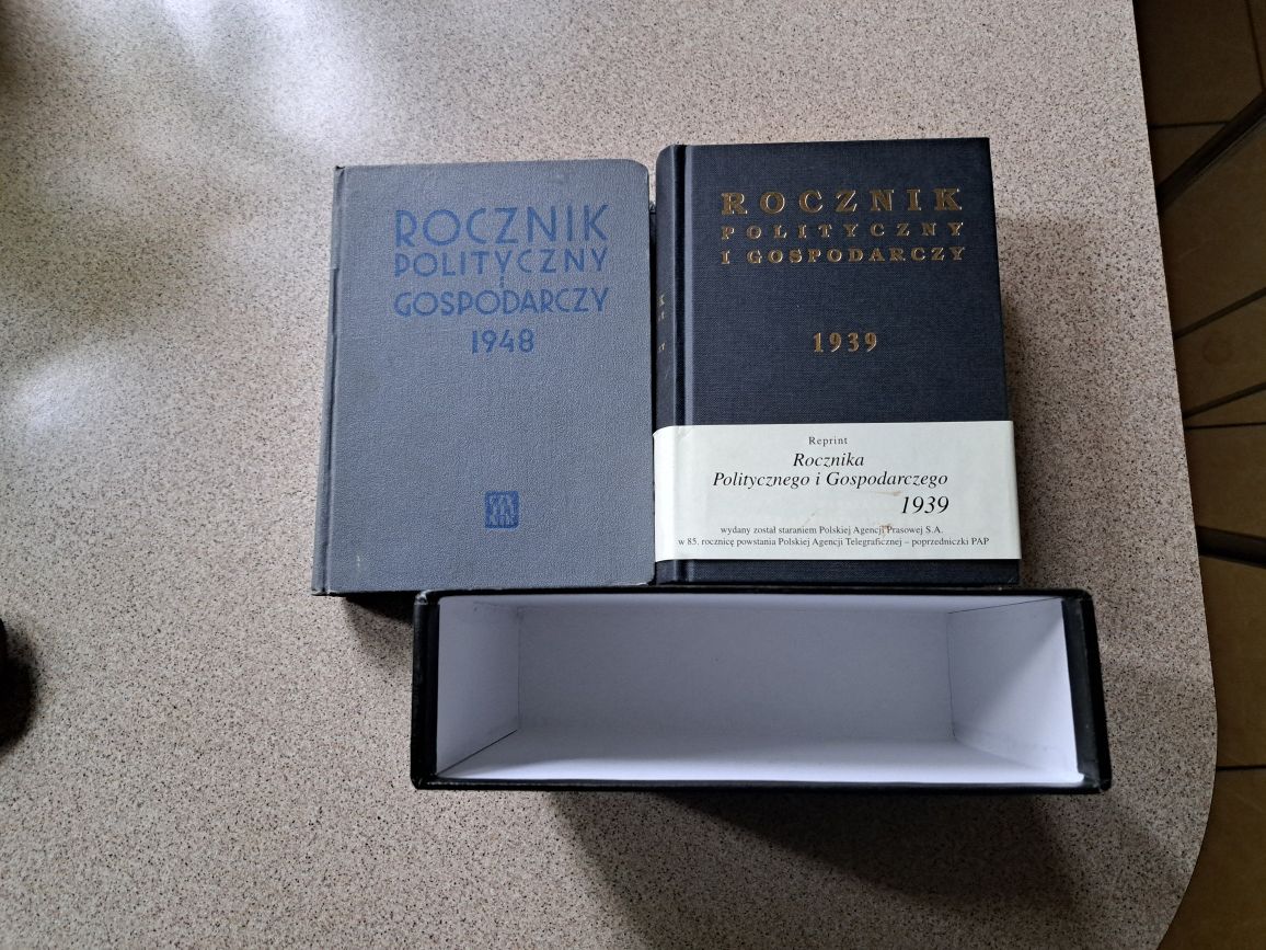 Rocznik polityczny i gospodarczy 1939 i 1948