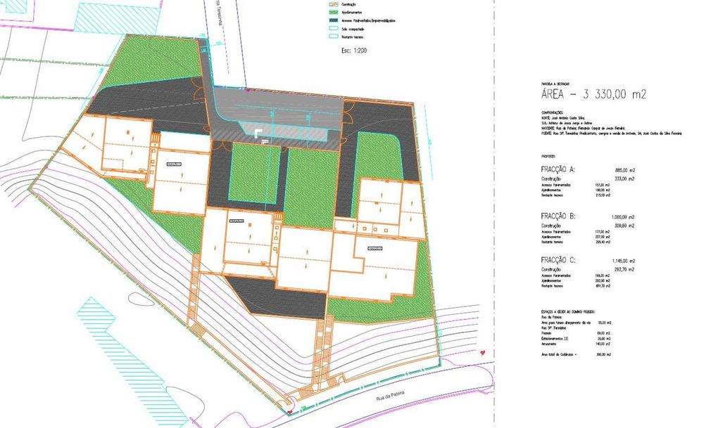 Terreno com Projeto de construção 3 moradias