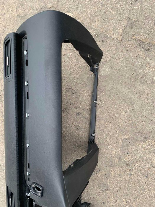 deska rozdzielcza konsola kokpit volkswagen passat b6 b7