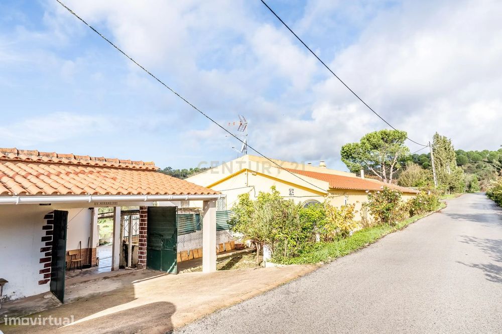 Moradia Terrea T3 Com 3880M2 Situada No Boião - S.marcos Da Serra