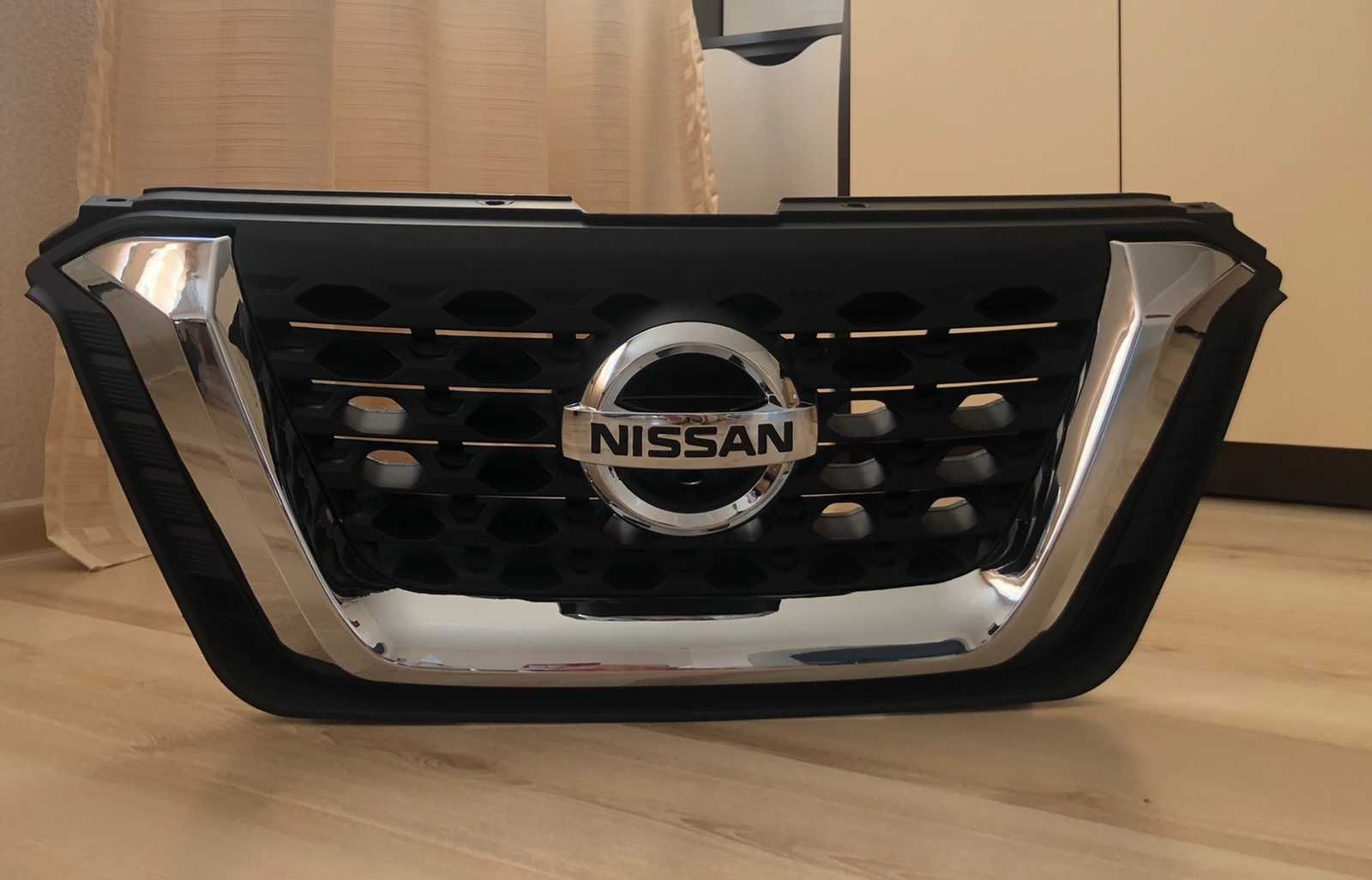 Решетка/решітка/решотка радиатора Nissan Kicks 2017 2018 2019 2020Кикс