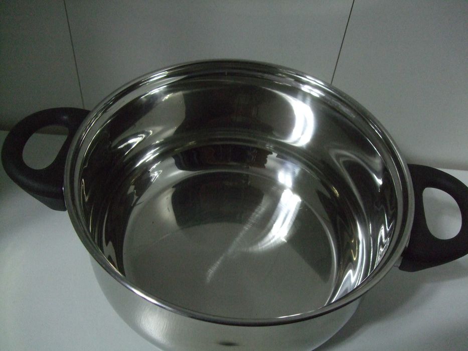 GARNEK NIERDZEWNY TRADYCYJNY Stalowy 18cm, 2L z Pokrywką Indukcja, gaz